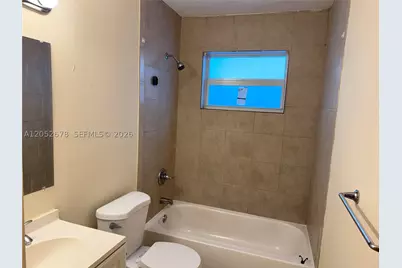1200 NW 9th #B, Fort Lauderdale, FL 33311 - Photo 4