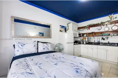 255 W 24th #302, Miami Beach, FL 33140 - Photo 2