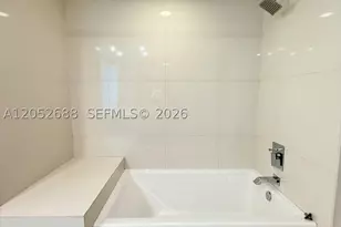 1100 S Miami, Miami, FL 33130 - Photo 6