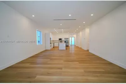 112 NW 24th, Miami, FL 33125 - Photo 6
