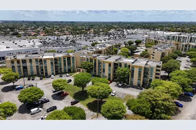 11790 SW 18th #519-3, Miami, FL 33175 - Photo 1