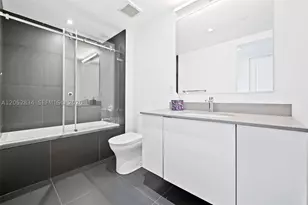 1600 NE 1st, Miami, FL 33132 - Photo 20