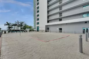 888 Biscayne, Miami, FL 33132 - Photo 26