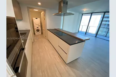 1000 Brickell #3309, Miami, FL 33131 - Photo 2
