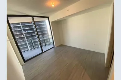 1000 Brickell #3309, Miami, FL 33131 - Photo 6