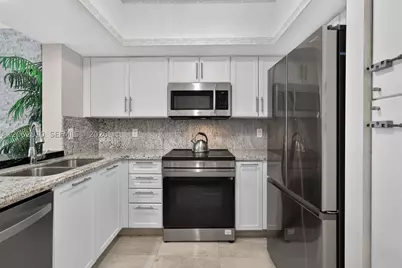 17375 Collins #2101, Sunny Isles Beach, FL 33160 - Photo 12