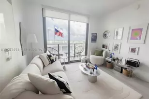 55 SW 9th, Miami, FL 33130 - Photo 6