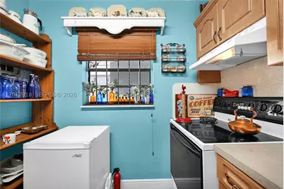 1335 W 68th #204, Hialeah, FL 33014 - Photo 24