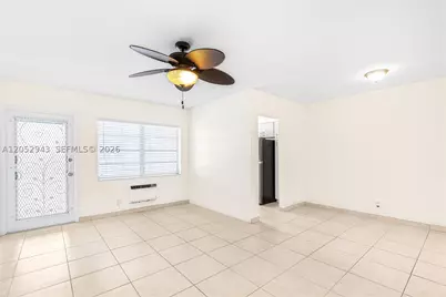 201 NE 14th #8C, Hallandale, FL 33009 - Photo 6