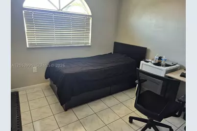 7818 W 34th #25-201, Hialeah, FL 33018 - Photo 10