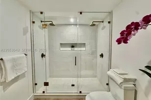 90 NE 32, Miami, FL 33137 - Photo 18