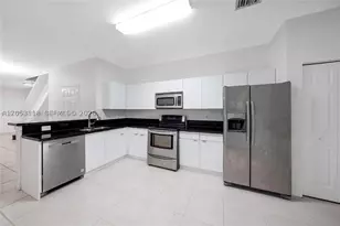 3903 Tree Top, Weston, FL 33332 - Photo 2
