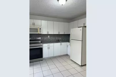 8261 NW 5th #329, Miami, FL 33126 - Photo 6