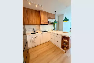 700 Biltmore #308, Coral Gables, FL 33134 - Photo 12