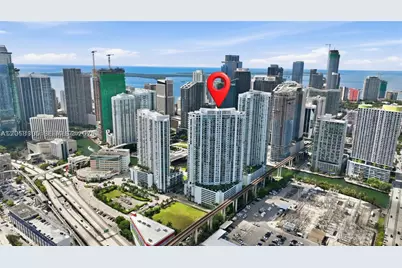 90 SW 3rd #1409, Miami, FL 33130 - Photo 2