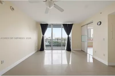 90 SW 3rd #1409, Miami, FL 33130 - Photo 12