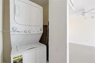 90 SW 3rd, Miami, FL 33130 - Photo 22