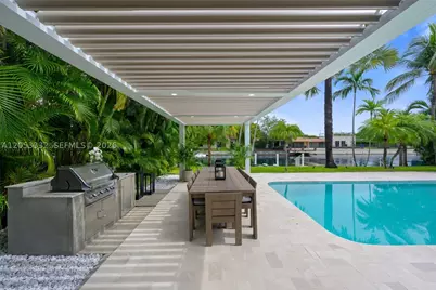 2273 Bayview, North Miami, FL 33181 - Photo 24