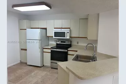 8851 Wiles #208, Coral Springs, FL 33067 - Photo 4