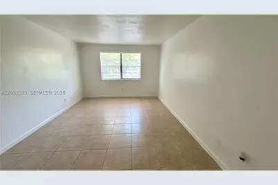 1370 NE 119th #137021, Miami, FL 33161 - Photo 4