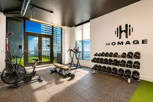 121 NE 5th, Miami, FL 33132 - Photo 12