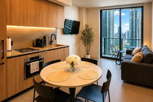 121 NE 5th, Miami, FL 33132 - Photo 2