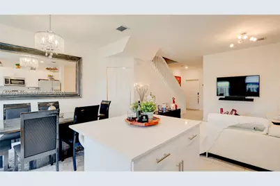 953 NE 211th, Miami, FL 33179 - Photo 12