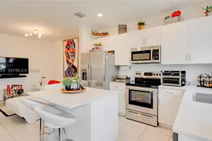 953 NE 211th, Miami, FL 33179 - Photo 10