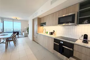 159 NE 6th, Miami, FL 33132 - Photo 2