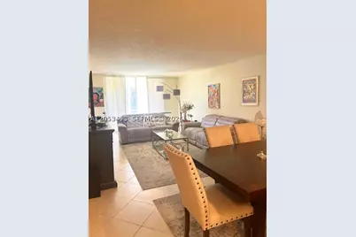 361 N Hollybrook #104, Pembroke Pines, FL 33025 - Photo 2