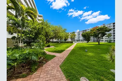 1750 NE 191st #605-1, Miami, FL 33179 - Photo 20