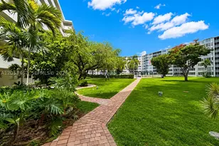 1750 NE 191st, Miami, FL 33179 - Photo 20