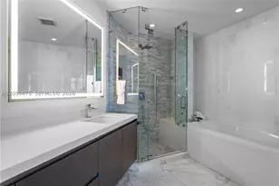 851 NE 1st, Miami, FL 33132 - Photo 14