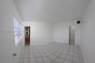 13707 Kendale Lakes, Miami, FL 33183 - Photo 12