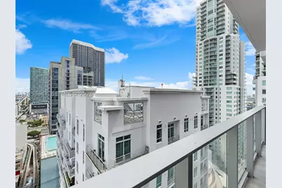 227 NE 2nd #2706, Miami, FL 33132 - Photo 30