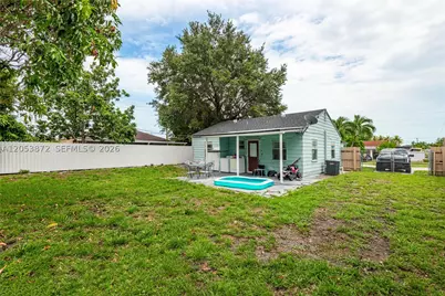 681 NE 1st, Hialeah, FL 33010 - Photo 24