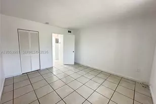1008 NW 45th, Miami, FL 33126 - Photo 8