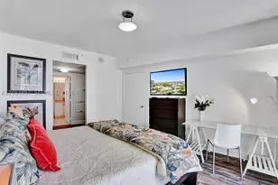 1750 N Bayshore, Miami, FL 33132 - Photo 14