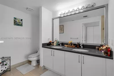 90 SW 3rd #4403, Miami, FL 33130 - Photo 14