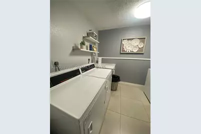 9350 Fontainebleau #609, Miami, FL 33172 - Photo 12