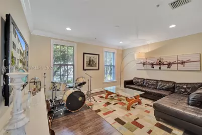 2726 Old Florida, Wilton Manors, FL 33334 - Photo 30