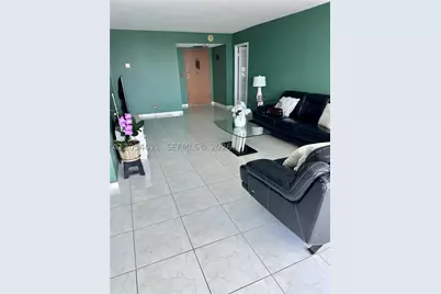 231 174th #1905, Sunny Isles Beach, FL 33160 - Photo 6