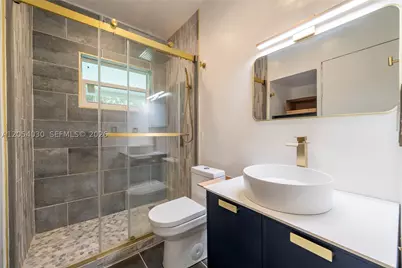 76 NE 170th, North Miami Beach, FL 33162 - Photo 30