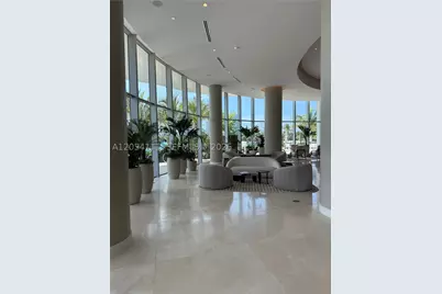 2411 Laguna #910, Miami, FL 33181 - Photo 18
