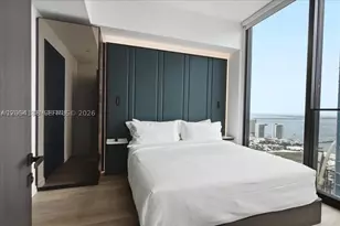 20 NE 11th, Miami, FL 33132 - Photo 6