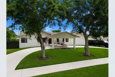 225 NW 21st, Homestead, FL 33030 - Photo 2
