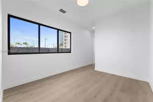 2735 SW 23rd, Miami, FL 33145 - Photo 16