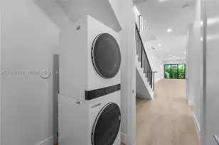 2735 SW 23rd, Miami, FL 33145 - Photo 20
