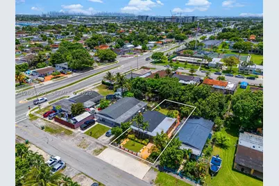766 E 36th, Hialeah, FL 33013 - Photo 42