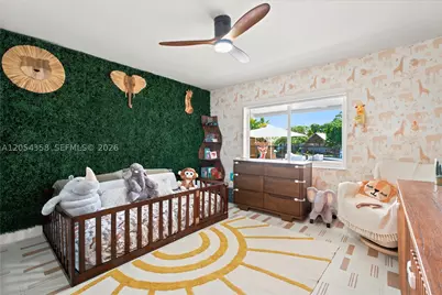 12930 Auralia, North Miami, FL 33181 - Photo 16